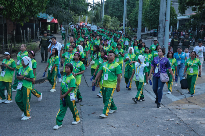 Desfile-de-inauguracion-intercolegiados-2024.jpeg