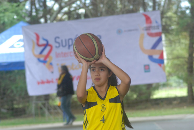 noticia-2014-09-24-baloncesto-superate-archivo.jpg
