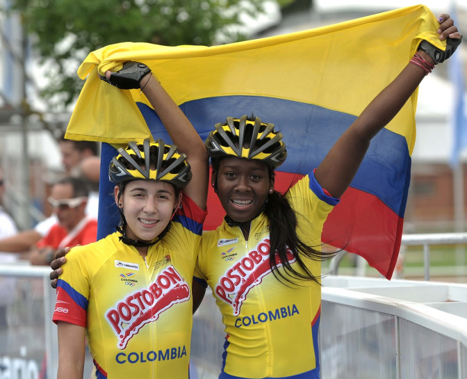 noticia-2014-11-11-johanna-viveros-paola-serrano.jpg