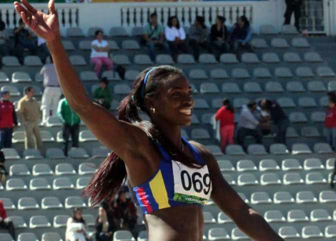 noticia-2014-11-28-caterine-ibarguen-salto-veracruz.jpg