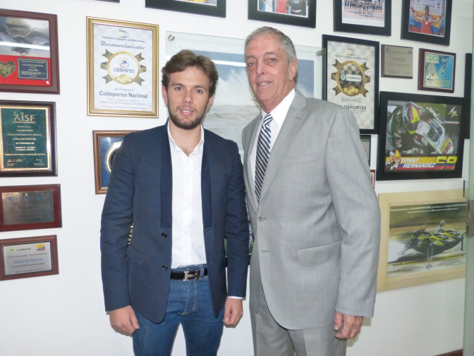 carlos-munoz-indy-25-02-2015-png.jpg
