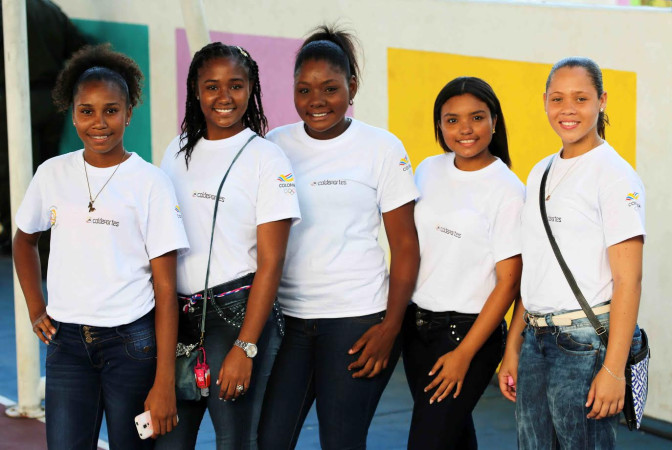 juegos-caribe-voluntarios-08-05-2015.jpg