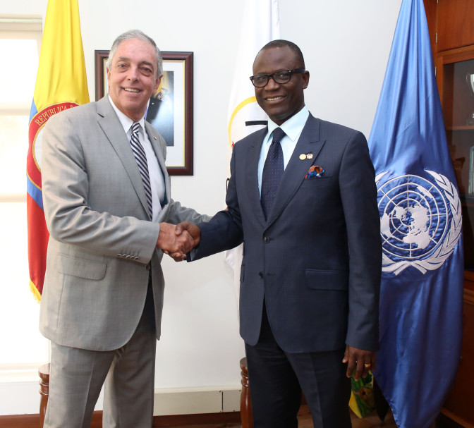 noticias-coldeportes-Ghana-ministro-deporte-27-08-2015.jpg