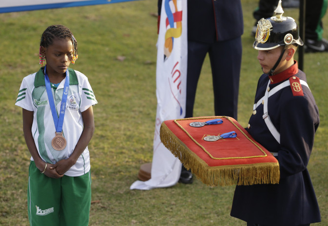 sueperate-intercolegiados-fianles-15-10-2015.jpg