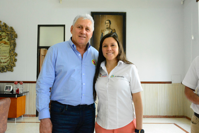 Rueda-Prensa-Superate.jpg