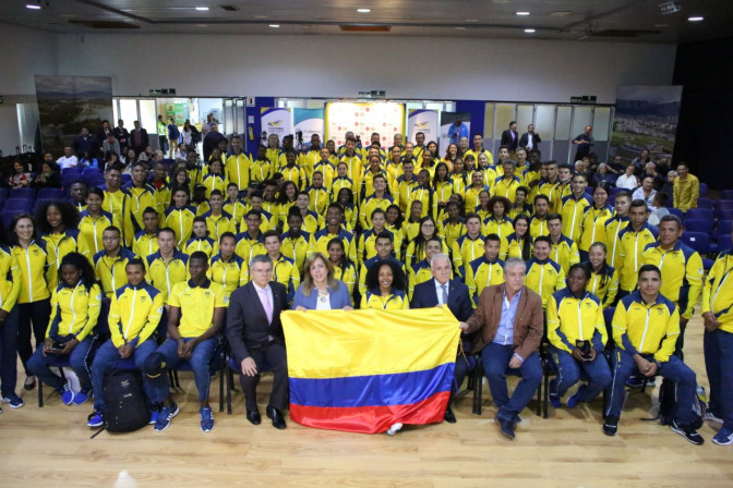 Entrega-bandera.jpeg