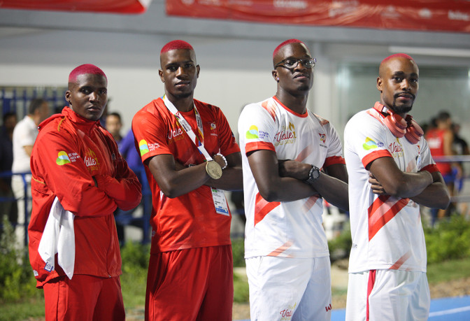 Equipo-Valle-pelo-rojo2.jpg