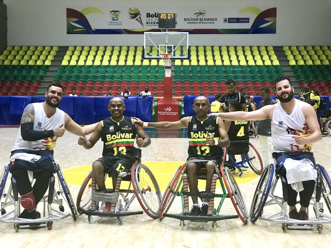 Hermanos-baloncesto-1.jpeg