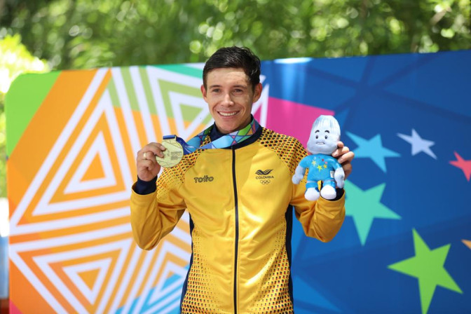 Superman-Lopez-ciclista-colombiano.jpeg