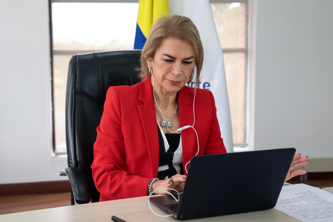 Ministra-del-Deporte-Patricia-Duque-Cruz.jpeg
