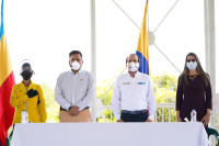 Mesa-Ppal-II.jpg Mesa-Ppal-II.jpg
