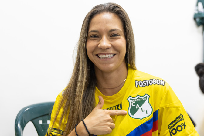 Las-jugadoras-del-Deportivo-Cali-previo-al-debut-en-la-Liga-Femenina-2022.jpg