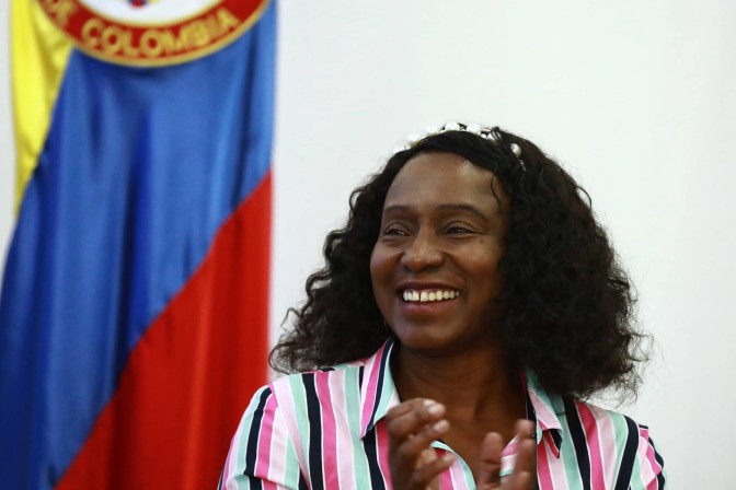 la-ministra-maria-isabel-urrutia-en-la-rueda-de-prensa-de-los-pilotos.jpg