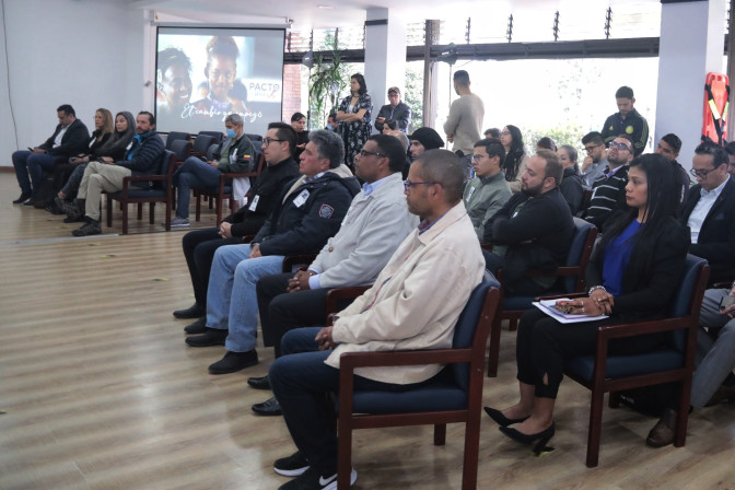 en-la-sede-administrativa-del-ministerio-se-llevo-a-cabo-el-encuentro-con-clubes-deportivos-de-manera-presencial-y-virtual.jpg