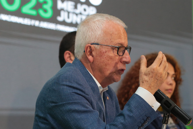 baltazar-medina-en-el-lanzamiento-de-los-juegos-nacionales.jpg