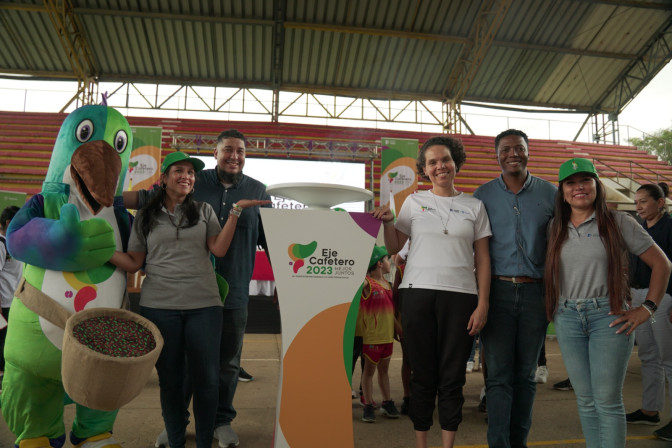 ministra-astrid-bibiana-rodriguez-encendido-fuego-deportivo.jpeg
