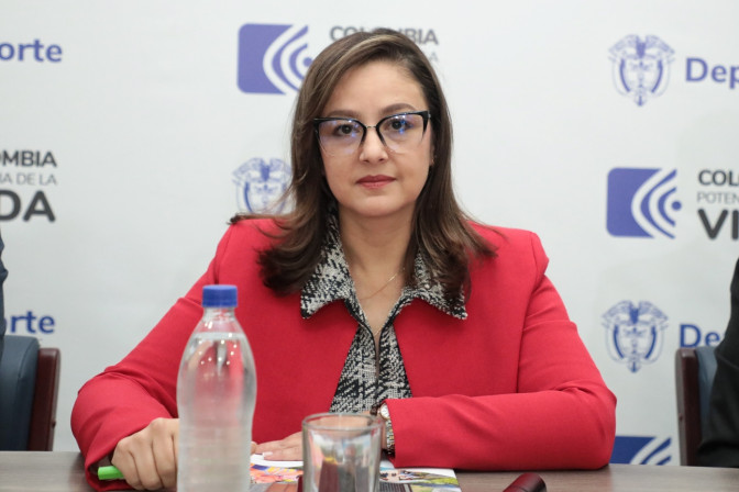 ministra-luz-cristina-lopez-rueda-de-prensa.jpg
