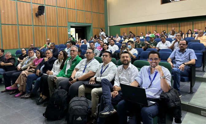 mesas-de-trabajo-antioquia.jpg