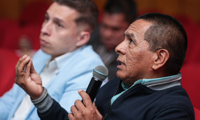 mesa-con-el-comite-olimpico-colombiano-y-federaciones-nacionales-del-sector-olimpico.jpg