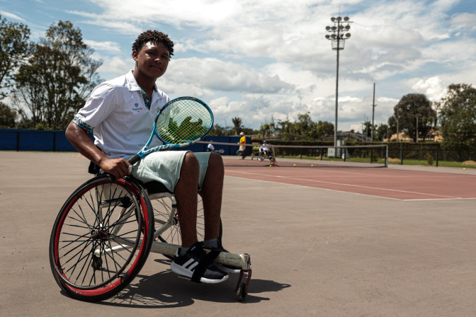 Escuela-de-Talentos-de-tenis-en-silla-de-ruedas.jpeg
