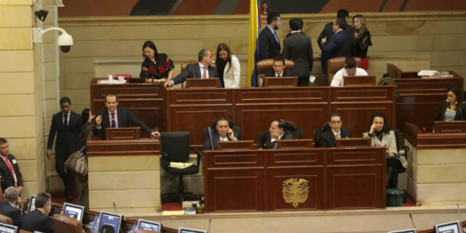 Lucena-Senado-14-05-banner.jpg