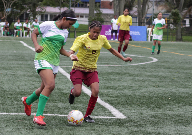 el-futbol-femenino-presente-en-la-final-nacional-2023-de-los-intercolegiados.jpeg