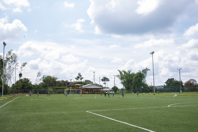 Escenario-de-futbol-Quimbaya-Quindio.jpg