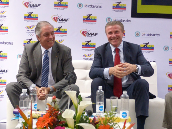 noticia-2014-11-28-botero-bubka-iaaf.jpg