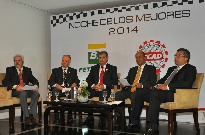 noticia-2014-12-10-noche-mejores-auto.jpg