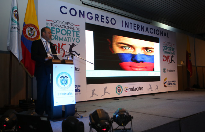 noticias-coldeportes-congreso-08-07-2015.jpg