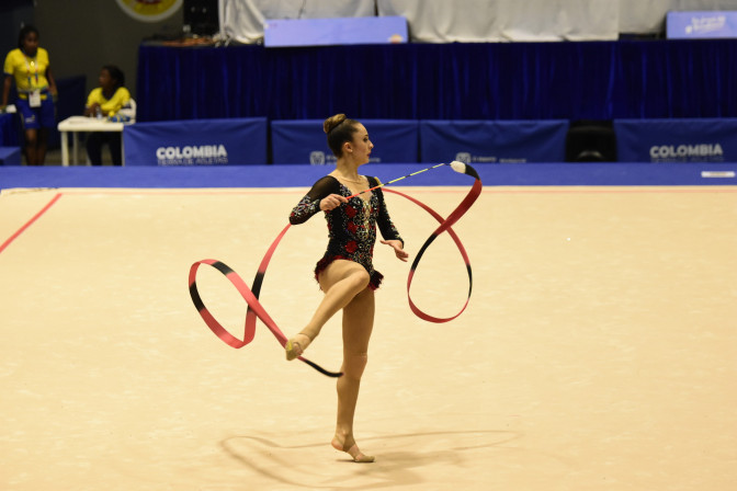 Gimnasia-Lina-Dusan.jpg