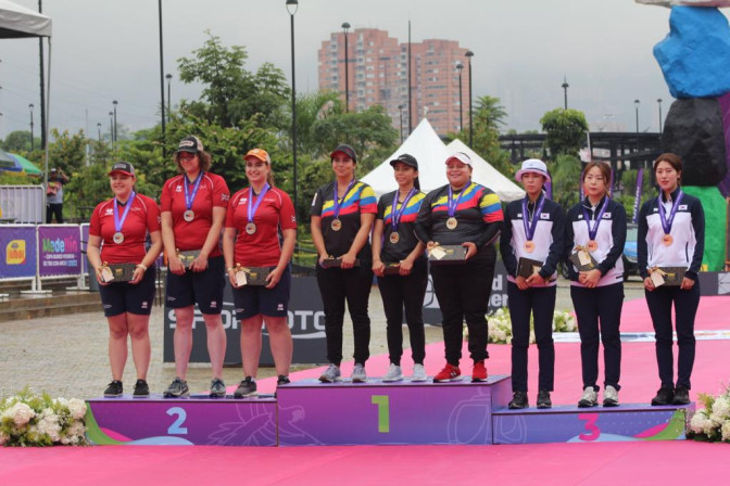 Colombia-oro-por-equipos-Tiro-con-Arco.jpeg