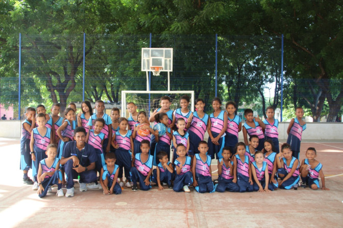 Escuela-Deportivas-para-Todos-Primer-Festival.jpeg