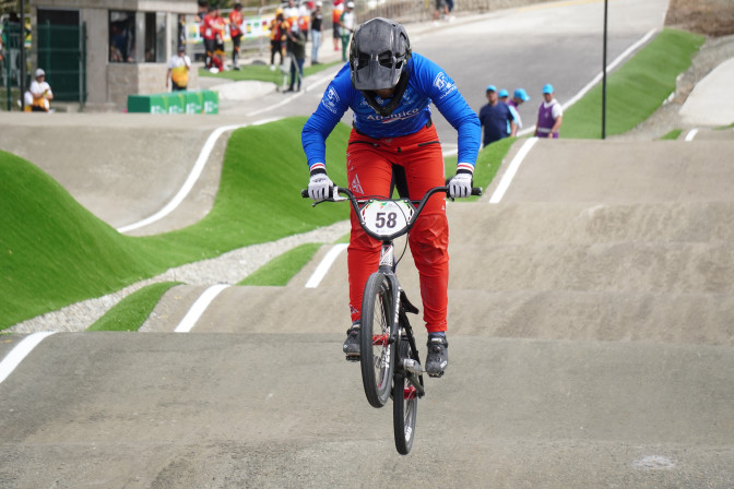 BMX-PISTA.jpg