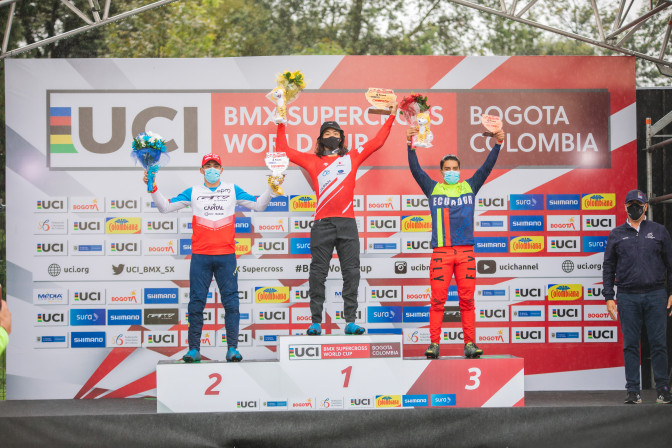podio-categoria-sub-23-masculina-copa-del-mundo-bmx.jpg
