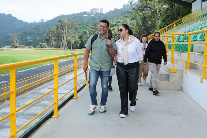 la-ministra-del-deporte-recorrio-algunos-escenarios-de-manizales-donde-se-realizaran-los-i-juegos-nacionales-juveniles.jpeg