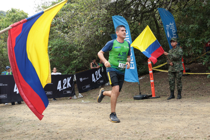 Carrera-4-2k-Farallones-Trail-Run-COP16.jpeg